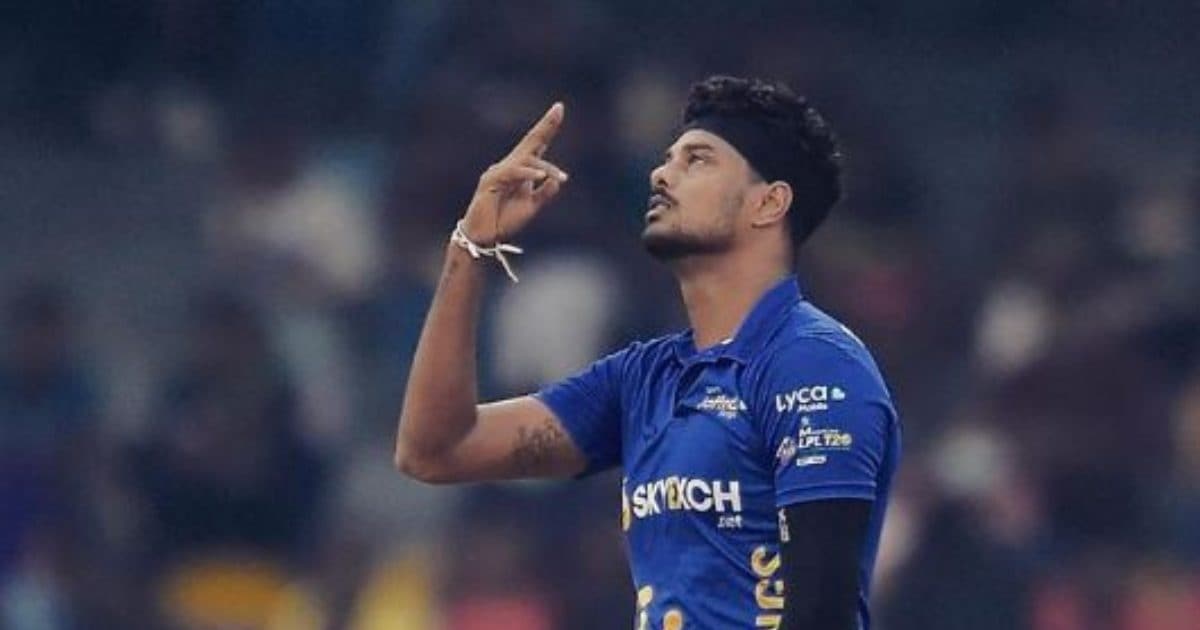 You are currently viewing 72 घंटे में 3 खिलाड़ी बाहर… इंडिया- श्रीलंका टी20 सीरीज में आखिर ये हो क्या रहा है? मेजबान पेसर अस्पताल में भर्ती