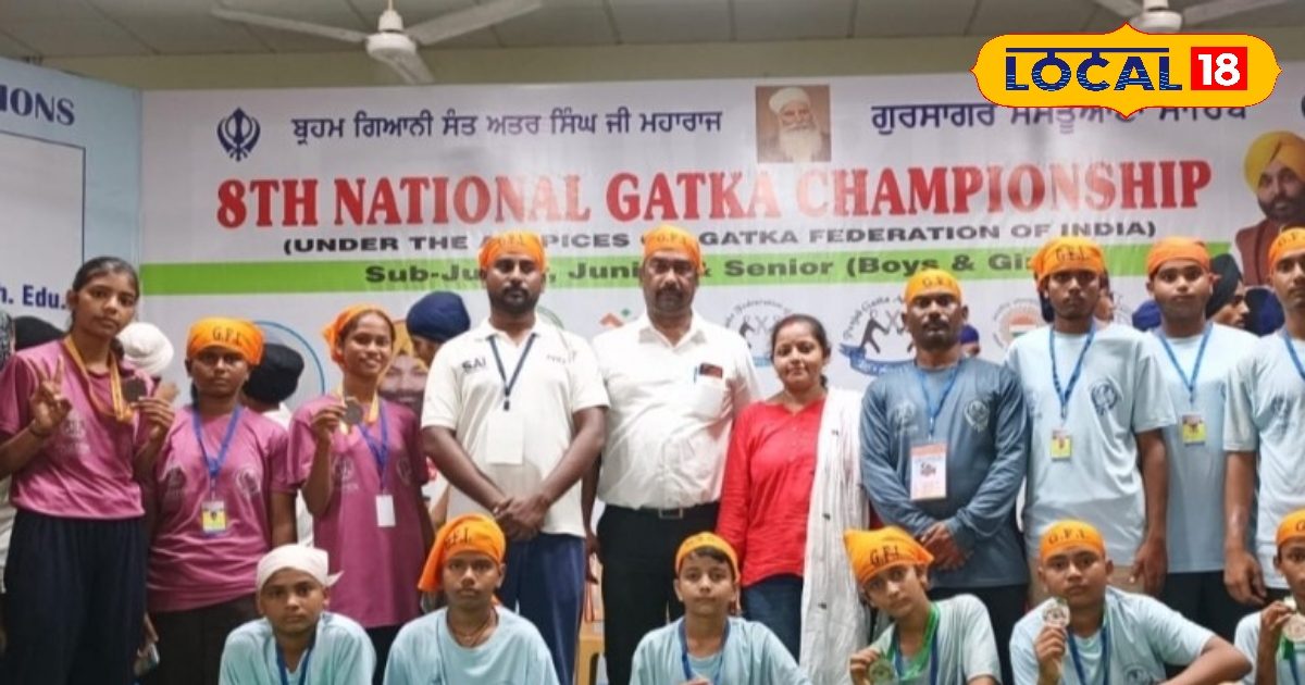 You are currently viewing 8वां नेशनल गतका चैंपियनशिप में पलामू का बोलबाला, सिल्वर-कांस्य सहित जीते 7 मेडल