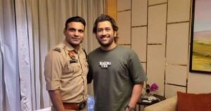 Read more about the article ऐ यार सुन यारी तेरी… 12 साल बाद धोनी से मिला दोस्त, कभी साथ मिलकर जीता था वर्ल्ड कप