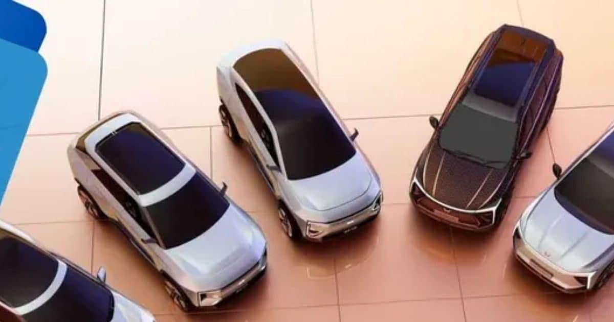 You are currently viewing PM E-Drive: खरीदने वाले हैं नई इलेक्ट्रिक कार, अब नहीं मिलेगी सब्सिडी, पीएम ई-ड्राइव में टू-थ्री व्हीलर शामिल