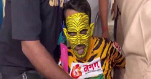 Read more about the article IND vs BAN: भारत का मैच देखने आया था बांग्लादेशी फैन, भीड़ ने किया कुछ ऐसा, मौके पर पहुंची पुलिस