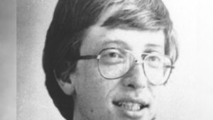 Read more about the article पढ़ाई में नहीं लगता था मन, फिर वो दुनिया का सबसे धनी शख्स बन गया