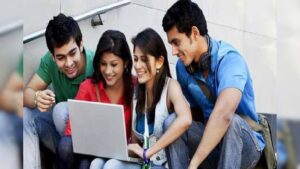 Read more about the article नंबर कम आए हैं, तो क्या… आपके पास भी हैं शानदार करियर के विकल्प