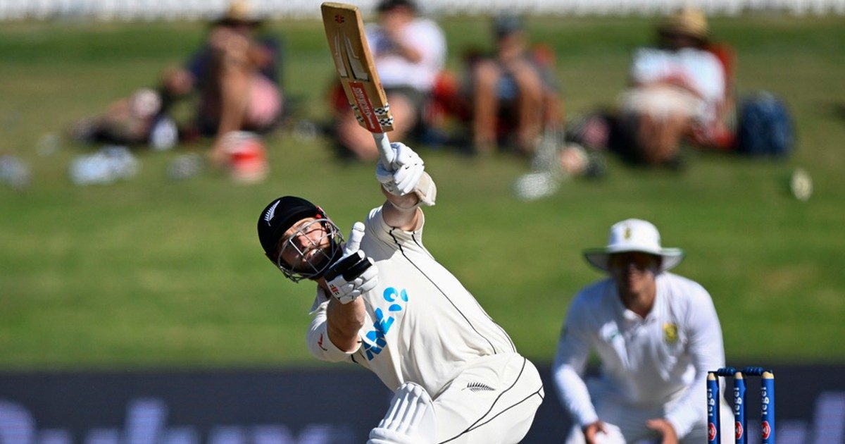 You are currently viewing IND vs NZ: मुंबई टेस्‍ट में भारत के खिलाफ नहीं खेलेगा न्‍यूजीलैंड का स्‍टार, तीसरे मुकाबले से पहले कोच ने दी जानकारी