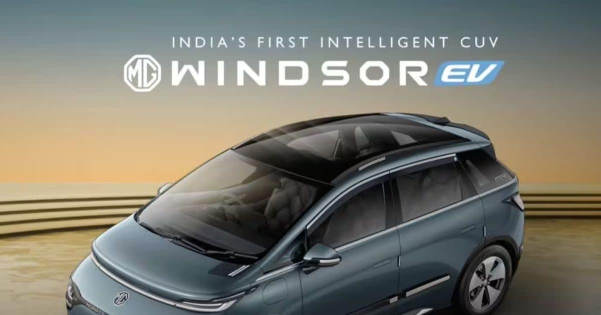 You are currently viewing लोगों को पसंद आ गई ये सस्ती इलेक्ट्रिक कार, पहले दिन हो गई बंपर बुकिंग, नेक्साॅन ईवी के लिए है खतरा