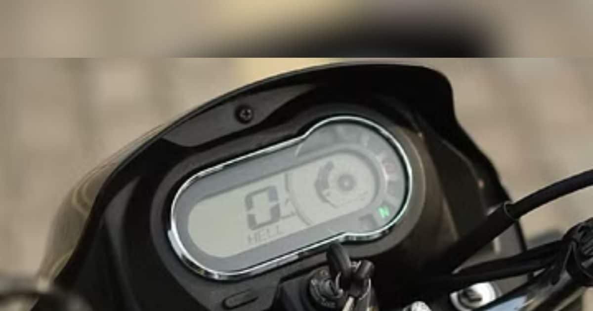 You are currently viewing September 2024 Two-wheeler sales मार्केट में फिर से कायम हुआ इस बाइक का दबदबा; शाइन-एक्टिवा भी इसके आगे हुए फेल