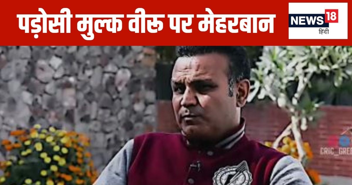 You are currently viewing लाहौर में पुलिस के साथ खरीददारी करने पहुंचा दिग्गज क्रिकेटर, दुकानदारों ने खूब की थी मेहमानवाजी, 30-35 जूतियां और…