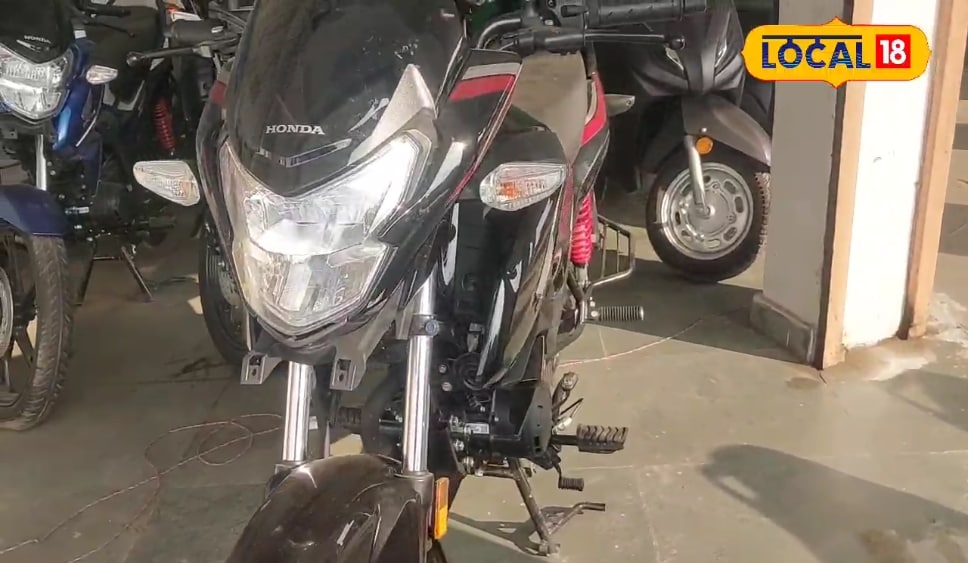 You are currently viewing 1 लीटर में 70 किलोमीटर… नेपाल घूमने के लिए शानदार है ये बाइक, इंजन और माइलेज दोनों पावरफुल