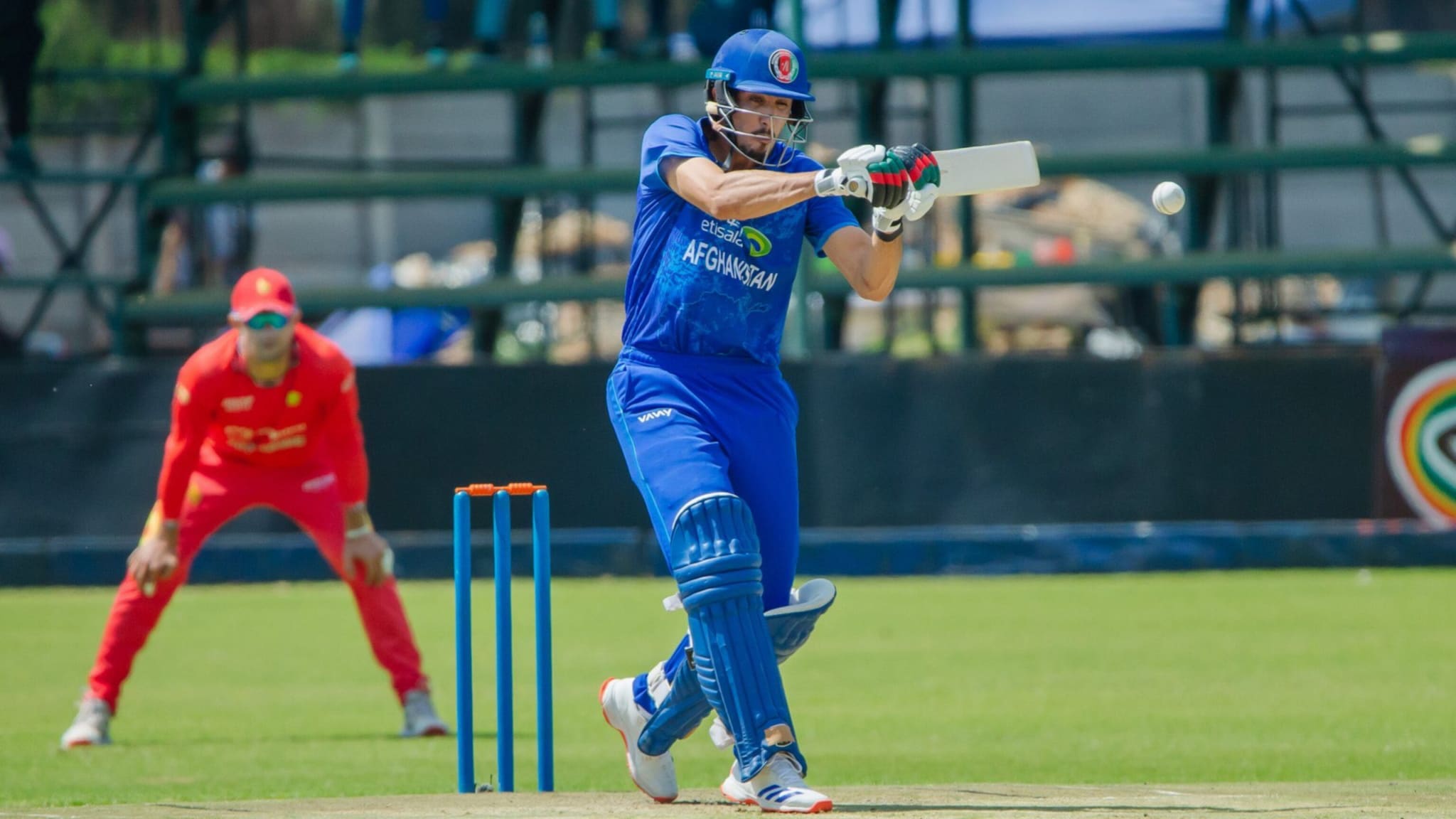 You are currently viewing Zim vs Afg: अफगानी ओपनर ने अटल पारी खेल जीता सभी का दिल, गेंदबाजों की जमकर की धुनाई, लगाया शानदार शतक