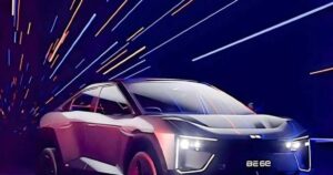 Read more about the article Mahindra BE 6e: किसने बनाई महिंद्रा की इलेक्ट्रिक कारों की बैटरी, लाइफटाइम वारंटी के साथ 682 किलोमीटर की रेंज का वादा!