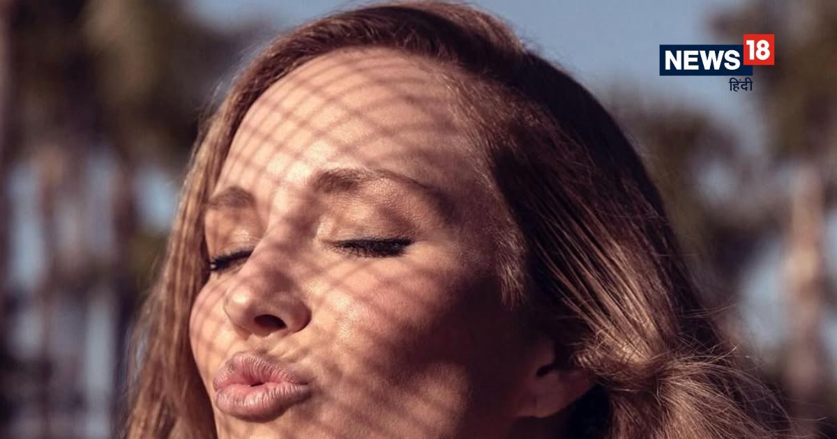 You are currently viewing Photos: दर्शकों ने ट्रोल किया तो फ्लाइंग किस से दिया जवाब, नाम की तरह खूबसूरत हैं ROSE, अदाएं कातिल और नजर खिताब पर