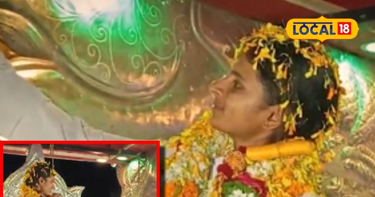 You are currently viewing कौन हैं खो-खो चैंपियन बी चैत्रा? जिनका गांव में हुआ जमकर स्वागत, जो बनी थीं विश्व कप में प्लेयर ऑफ द फाइनल