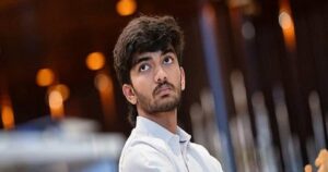 Read more about the article डी गुकेश ने टूर्नामेंट में की शानदार शुरुआत, नीदरलैंड के अनीश गिरी को हराया