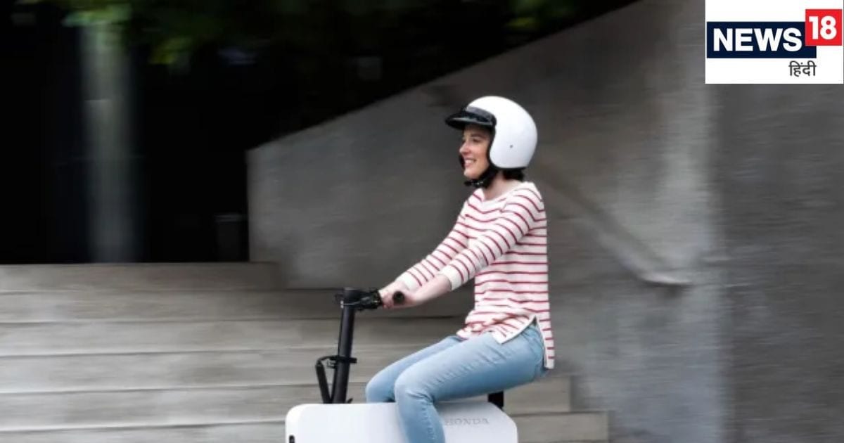 You are currently viewing foldable scooter launched in auto expo india it weighs 19kg and can carry a 120kg person | देखा है कहीं फोल्‍डेबल स्‍कूटर? तो अब देख लीज‍िए; 19kg वजन है और ढो सकता है 120kg का इंसान | Hindi news, auto news