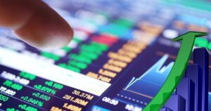 Read more about the article टीसीएस के Q1 नतीजों से निवेशक गदगद, आज 3 फीसदी उछला शेयर, खरीदें या करें प्रॉफिट बुकिंग, एक्‍सपर्ट से जानिए