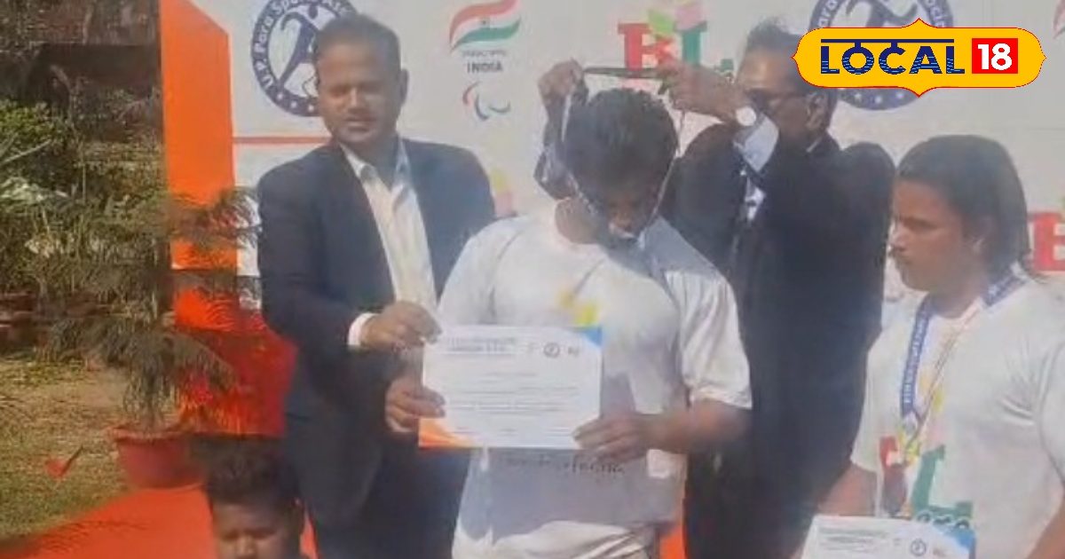 You are currently viewing Khelo India Competition: दिव्यांग शिव कुमार ने पॉवर लिफ्टिंग में जीते 15 मेडल