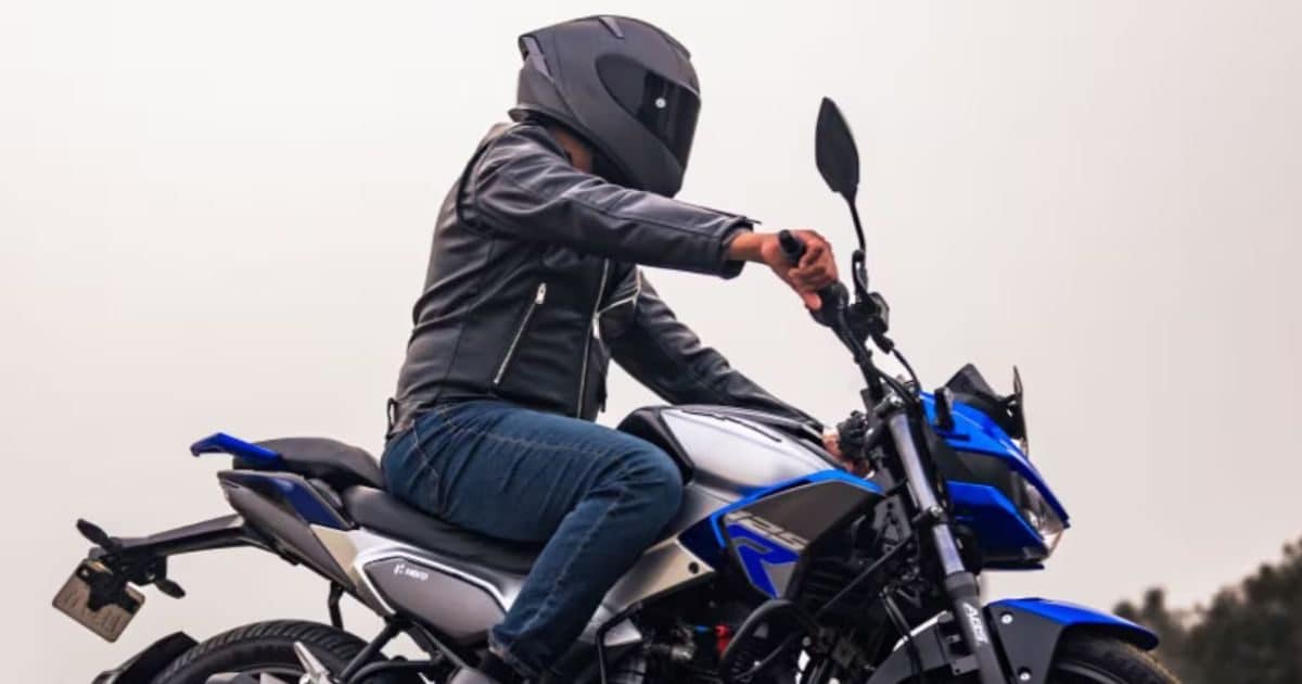 You are currently viewing Petrol Bike Ban News: जब बंद हो जाएंगी पेट्रोल वाली बाइक, तो कहां बेचना ज्यादा फायदेमंद? स्क्रैप में या फिर…