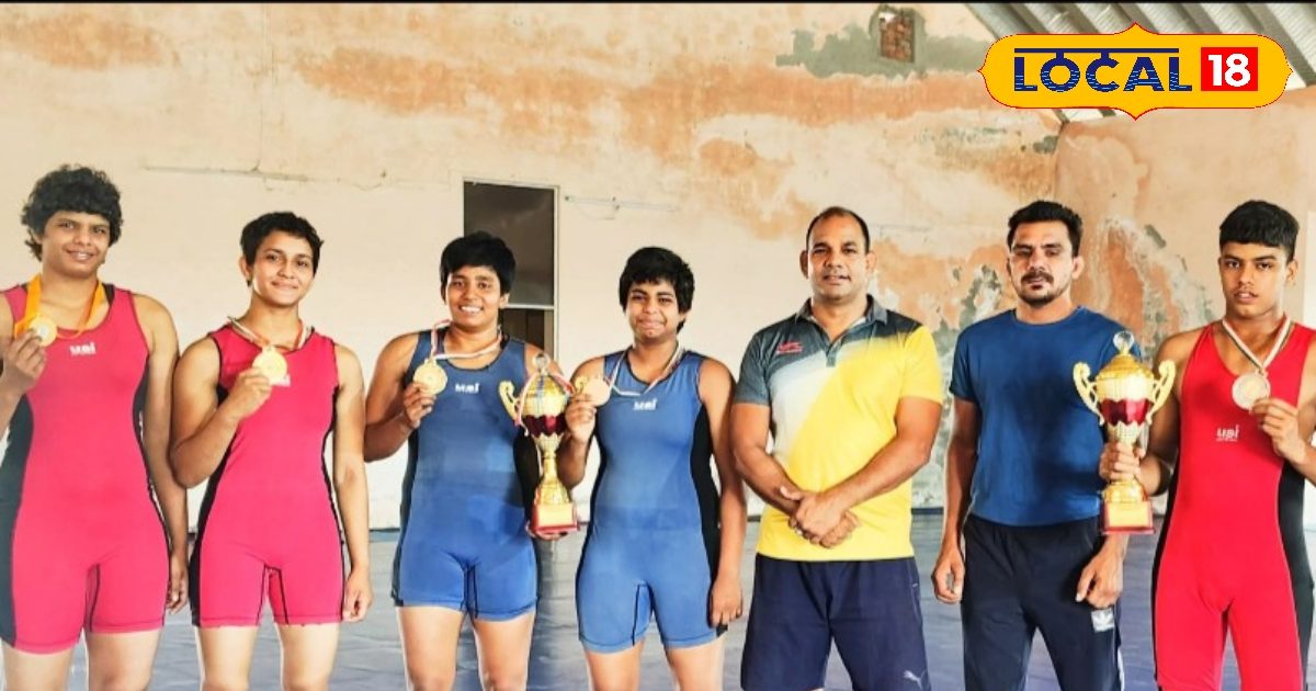 You are currently viewing भीलवाड़ा बना पहलवानों का गढ़, अंडर-20 राज्य स्तरीय कुश्ती प्रतियोगिता में लहराया परचम