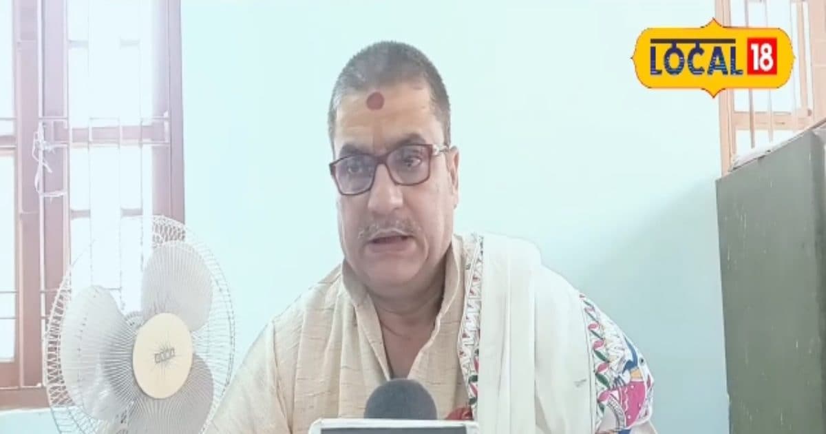 You are currently viewing Vrishchik Rashifal: वृश्चिक राशि वाले आज खरीद सकते हैं वाहन, वैवाहिक जीवन में आ सकती है ये समस्या