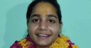 Read more about the article UP police bharti success story for the first time anyone selected from this etawah village farmer daughter Sanju Jatav becomes constable: इटावा की किसान की बेटी संजू जाटव बनी पुलिस अधिकारी, गांव में खुशी