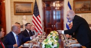 Read more about the article World News LIVE: सीजफायर पर अमेरिका से बात, इधर इजरायल ने गाजा पट्टी में तेज किए हमले, जानें दुनिया का अपडेट