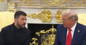 Read more about the article Trump Zelensky Meeting: यूक्रेन की सुरक्षा गारंटी के लिए क्‍या सैनिक भेज सकता है US? जेलेंस्‍की के बगल में बैठे ट्रंप ने दिया जवाब – Trump Zelensky Meeting Amid Russia Ukraine War US President reponds on sending soldiers to protect Ukraine White House Talks