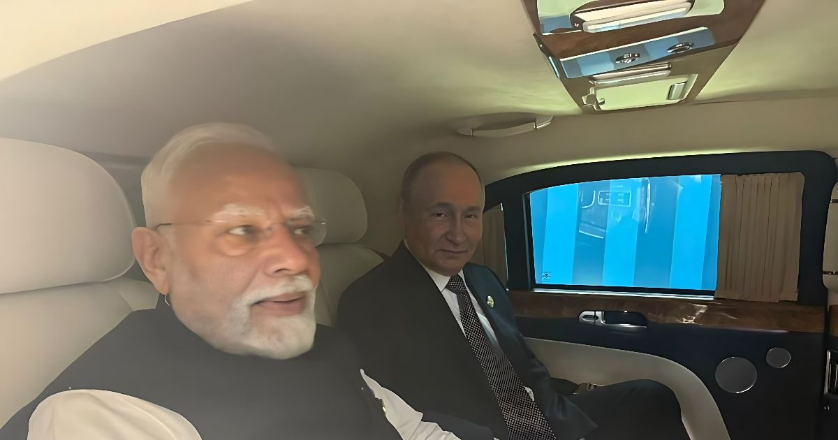 You are currently viewing जिस कार में एकसाथ बैठे मोदी-पुतिन, इसे भेद नहीं सकती 7.62 mm की गोली, बम भी बेअसर