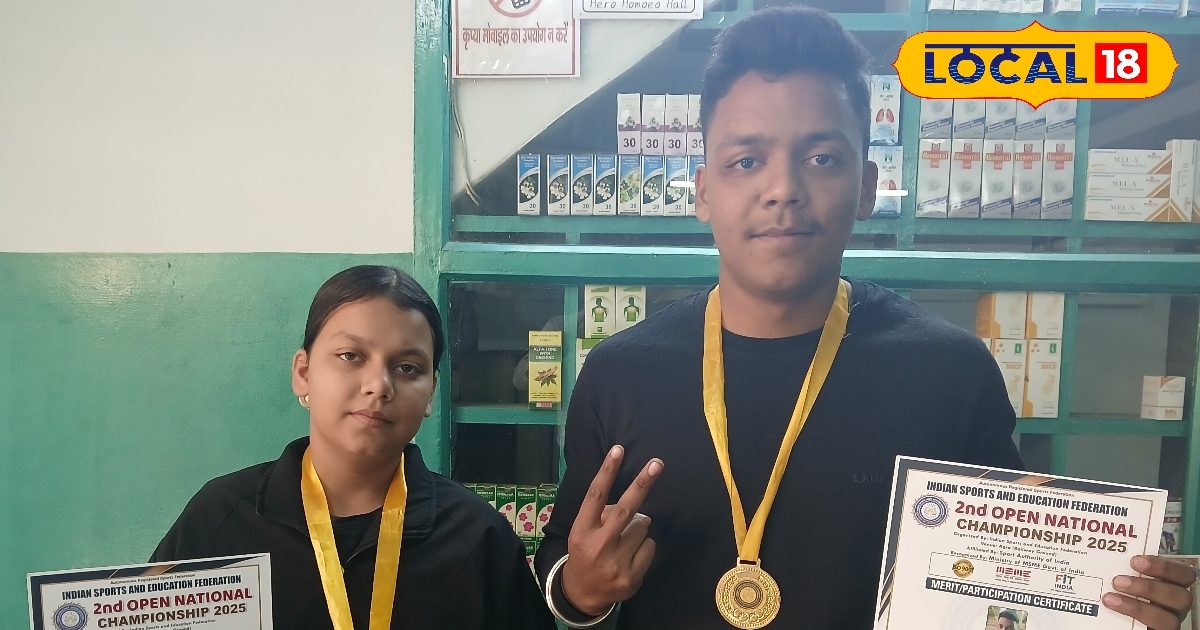 You are currently viewing डॉक्टर परिवार के भाई-बहन बने नेशनल चैंपियन, गोल्ड मेडल जीत बढ़ाया पिता का मान, बताई सफलता की कहानी,Brother and sister from Maharajganj become national champions, sporting talent emerges from a doctor’s family – Himachal Pradesh News